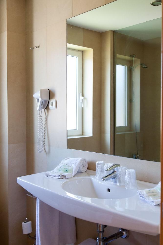 Miera Hotel 3*
